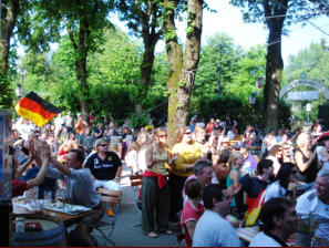 WM Party im Biergarten Lindengarten Trudering