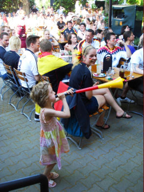 WM Party im Biergarten Lindengarten Trudering